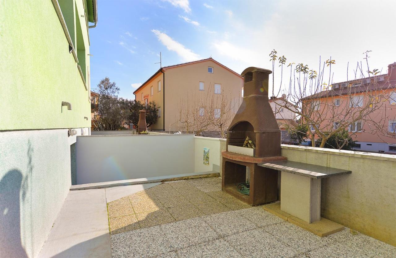 Apartments Ariana 1989 Fažana エクステリア 写真